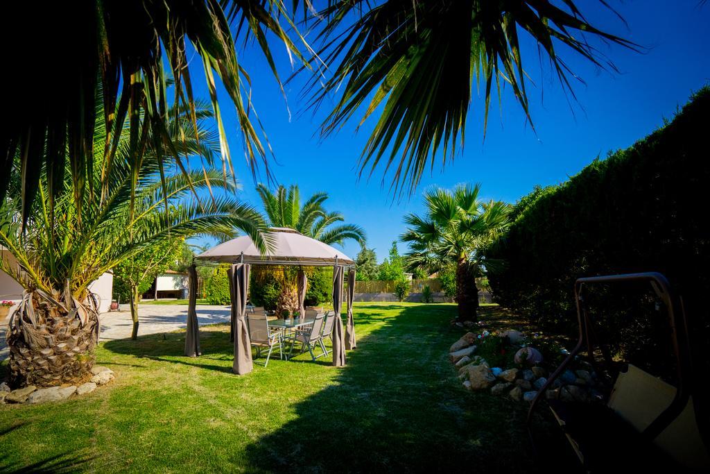 Apartament Denise Laganas